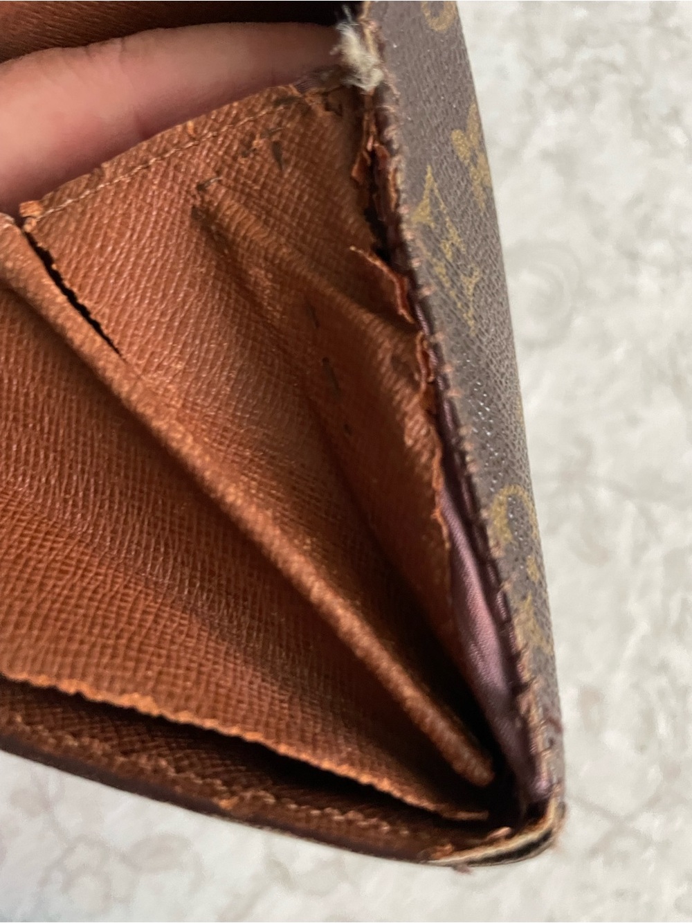 Louis Vuitton Monogram Sarah Long Wallet - Picture 15 of 16